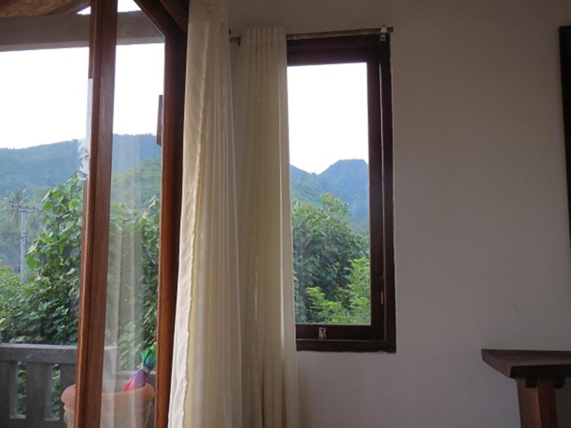 Bali Sari Homestay Amed Rom bilde